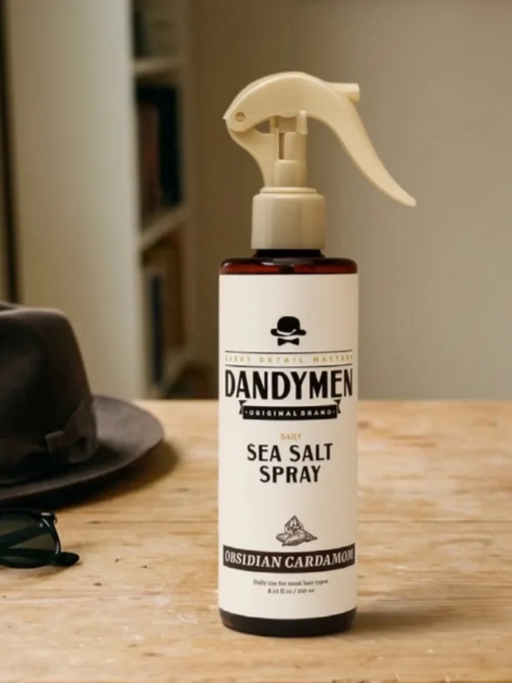 NWT Dandymen Collection Light Hold Sea Salt Spray Obsidian Cardamom 8.45 Fl Oz